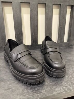 Chunky Black Leather Penny Loafers